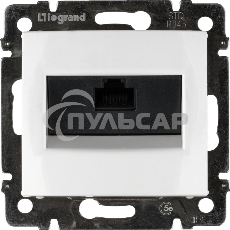 Компьютерная розетка Legrand Valena 774230, белая RJ45 5 кат UTP