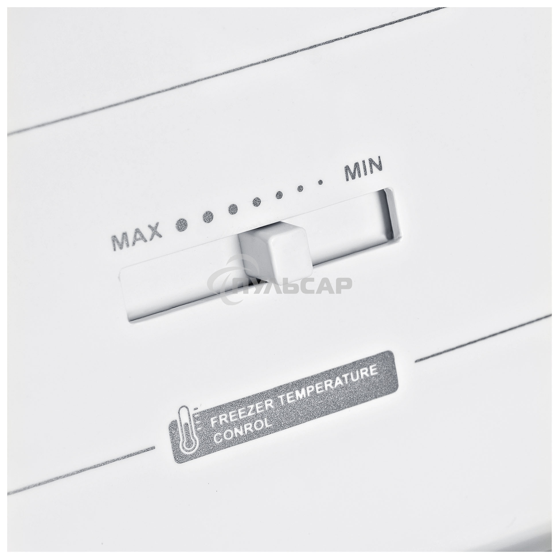 Холодильник Hyundai CC2056FWT белый двухкамерный 129/64л морозилка снизу