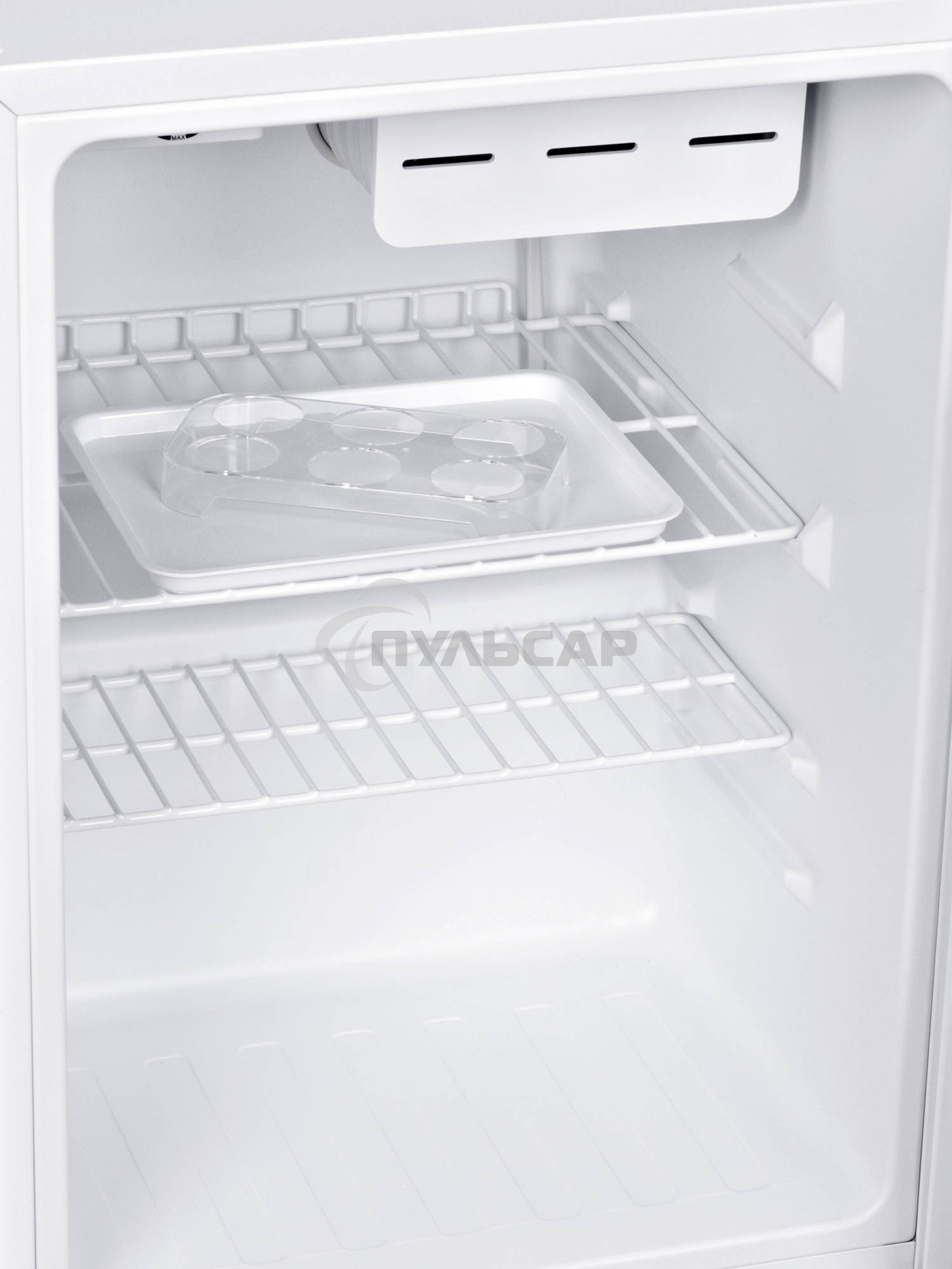 Холодильник Hyundai CO1002 белый однокамерный 65л, ручная разморозка