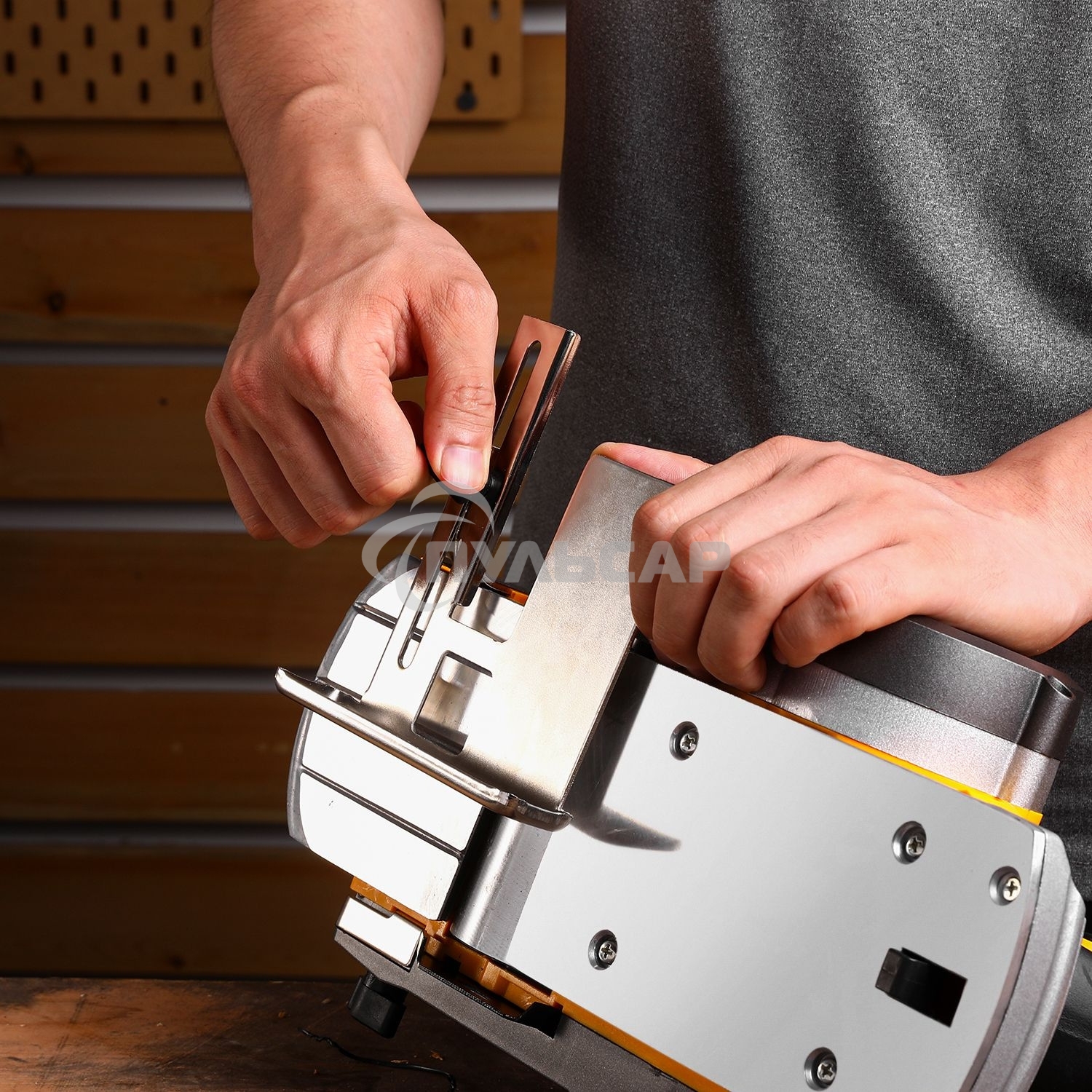 Рубанок Deko DKEP1400W 1400Вт 110мм 15000об/мин