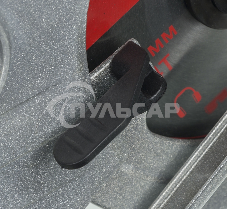 Циркулярная пила (дисковая) Ресанта ДП-165/1300 1300Вт (ручная)