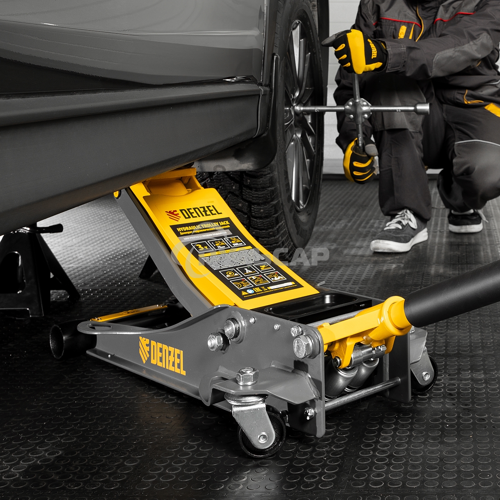 Домкрат гидравлический подкатной Denzel 3 т, 75-500 мм, быстрый подъем, низкий подхват, проф. 51250