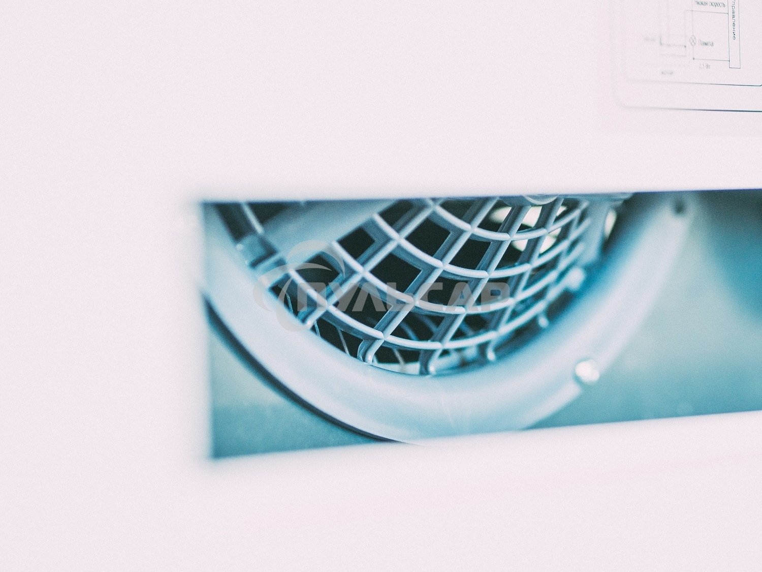 Вытяжка встраиваемая LEX HUBBLE G 500 белый, 50 см, 650 куб. м/ч, 48 дБ