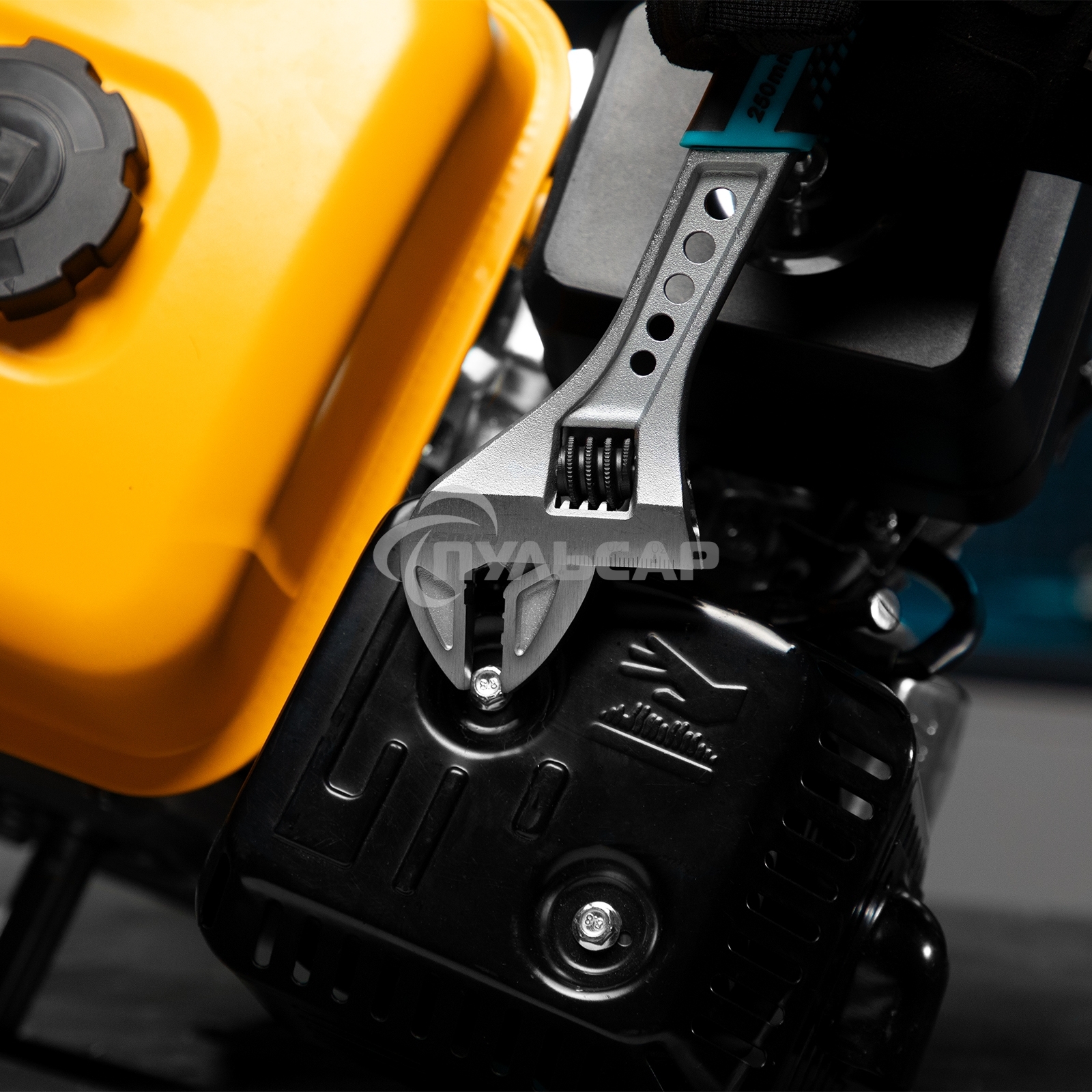 Ключ разводной, 250 мм,CrV, двухкомпонентная ручка GROSS 15562