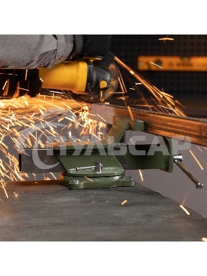 Тиски слесарные Сибртех 150 мм, стальные, поворотные