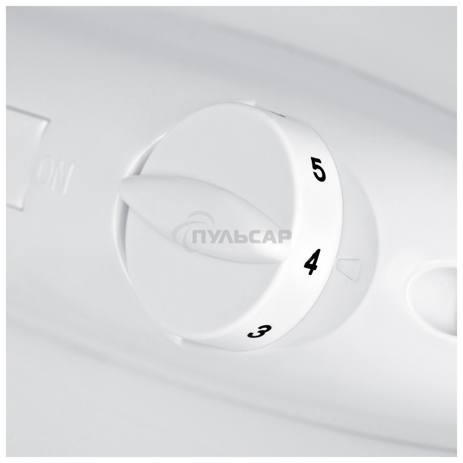 Холодильник Hyundai CT2551WT белый двухкамерный 166/40л морозилка сверху