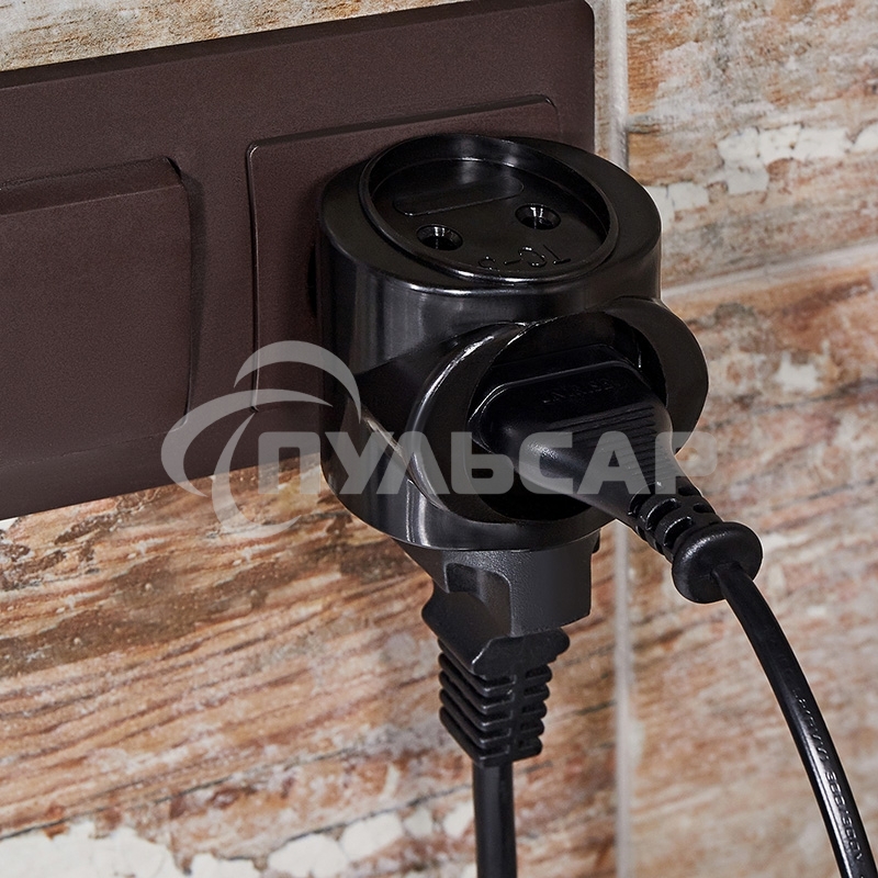 Тройник электрический биметалл 220 В 6 А черный Rexant