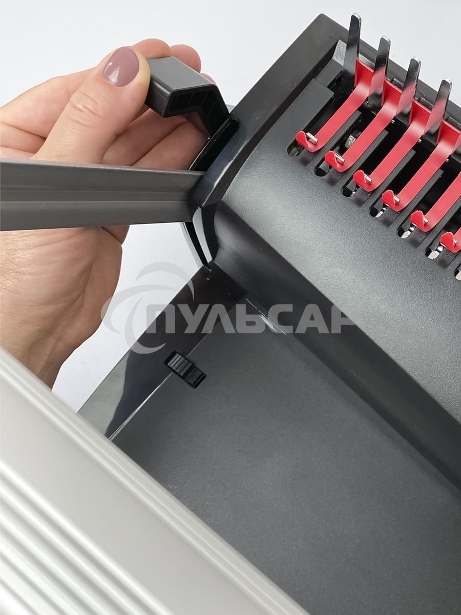 Переплетчик Heleos БП-22 A4/перф.13л.сшив/макс.500л./пластик.пруж. (6-51мм)