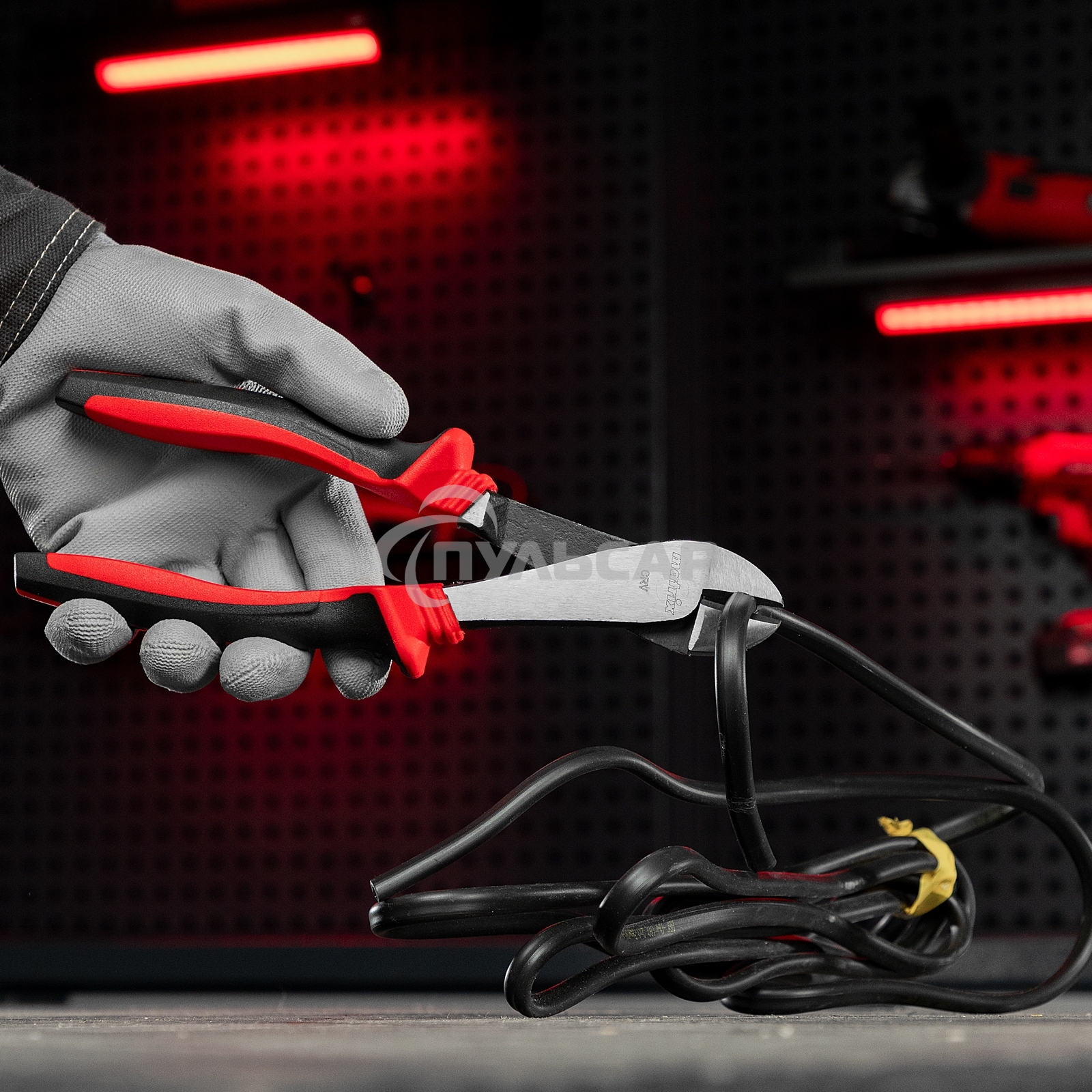 Бокорезы Matrix 200 мм, хром-ванадий, двухкомпонентные рукоятки