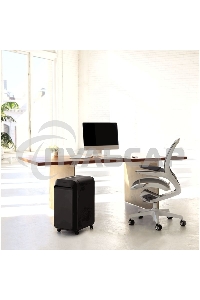 Шредер Fellowes PowerShred LX220 черный (секр.P-4)/перекрестный/20лист./30лтр./скрепки/скобы/пл.карты