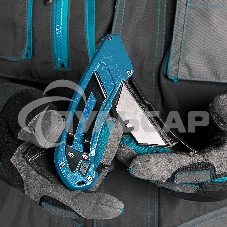 Нож 130 мм, алюм. корпус, выдв. трапец. лезвие 18 мм (SK-5), клипса для ремня, 4 лезвия Gross