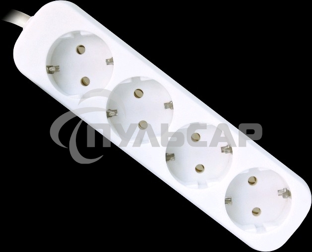 Удлинитель Defender E450 белый 5.0 м, 4 розетки 