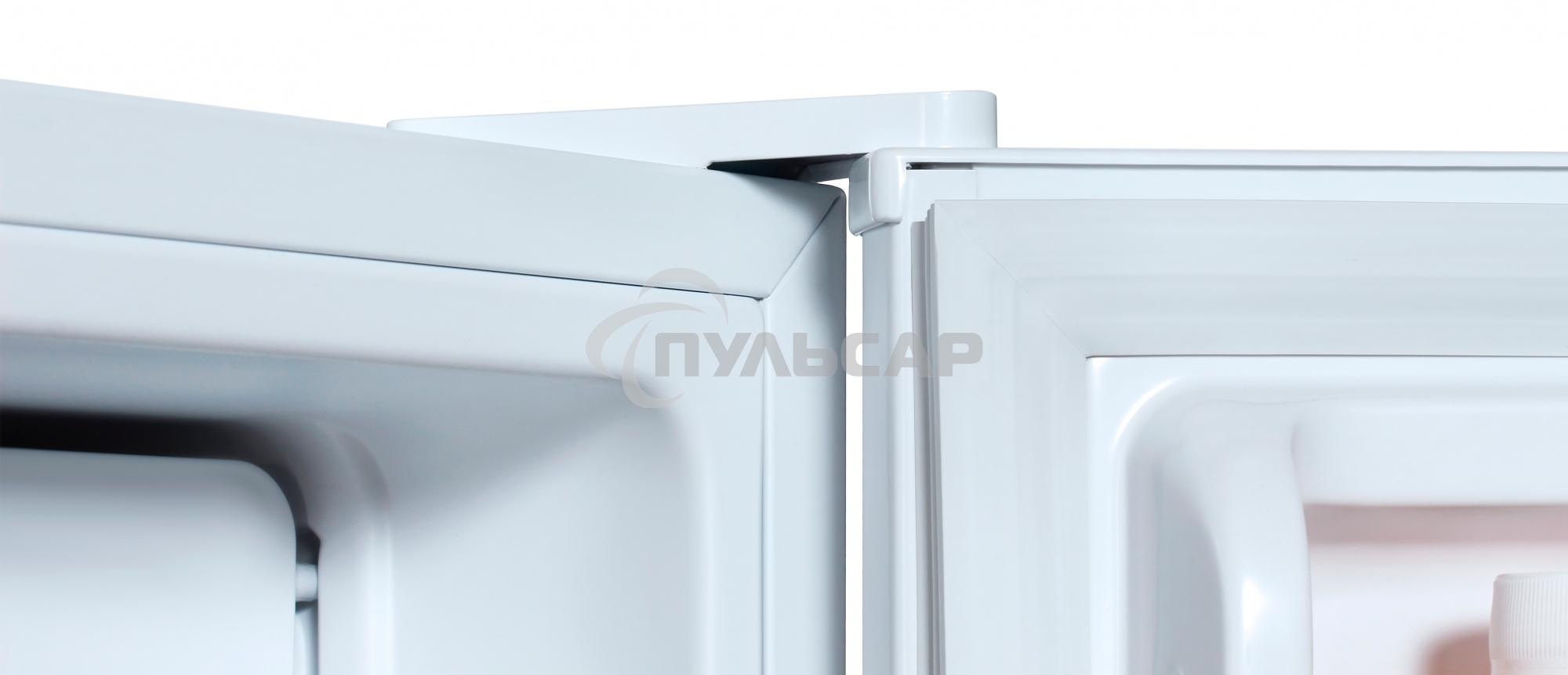 Холодильник Hyundai CO1003 белый однокамерный 93л