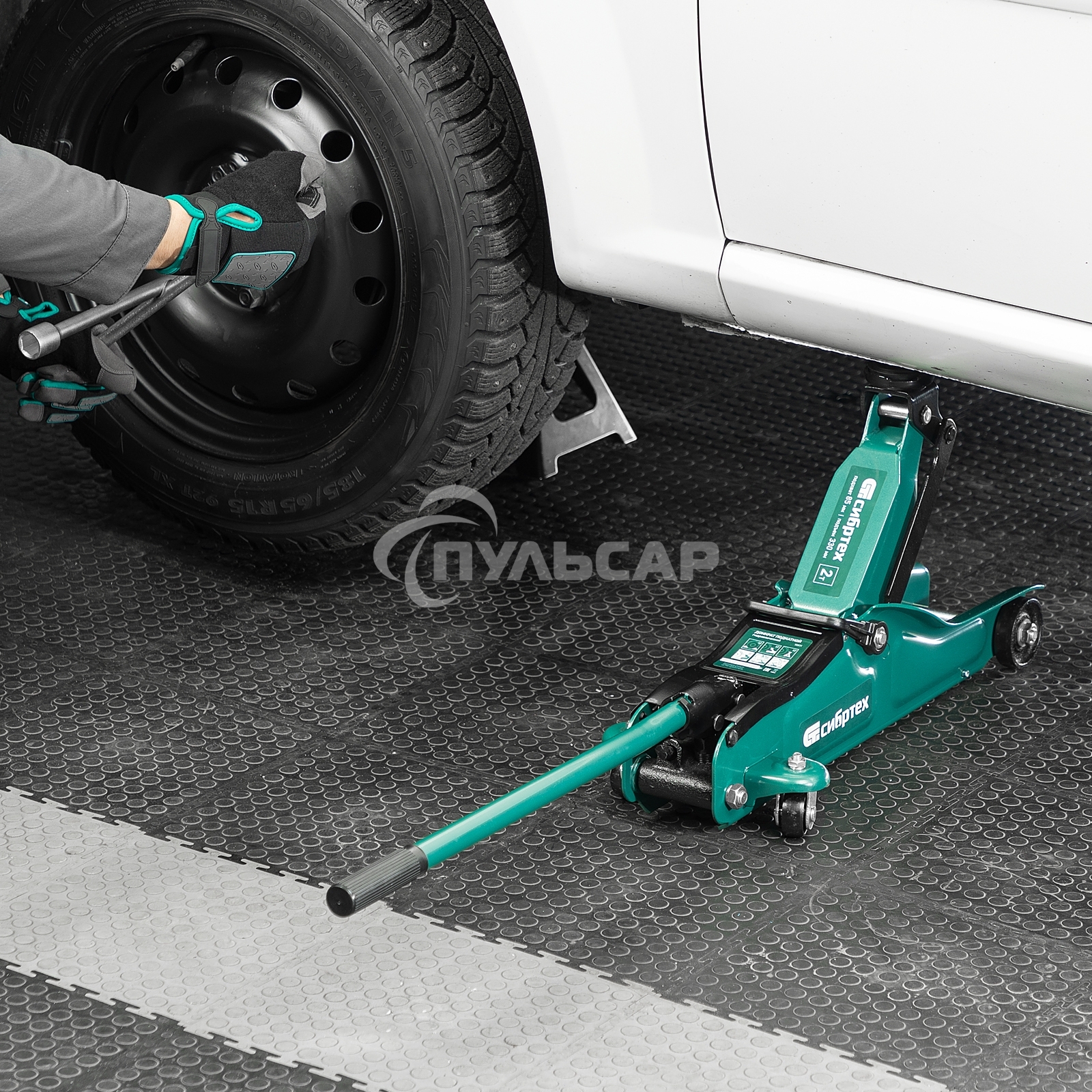 Домкрат гидравлический подкатной Сибртех 2 т, 85-330 мм, низкий подхват