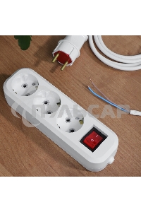 Колодка Rexant 3 гнезда с кнопкой c заземлением