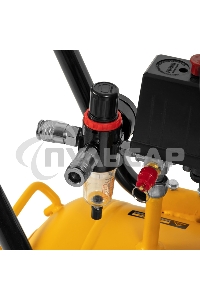 Компрессор безмаслянный малошумный DLS 2250/100, 2250 Вт, 3х750, 100 л, 410 л/мин блок упр Denzel