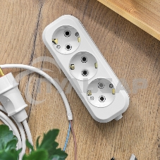 Колодка Rexant 3 гнезда с заземлением 11-8704