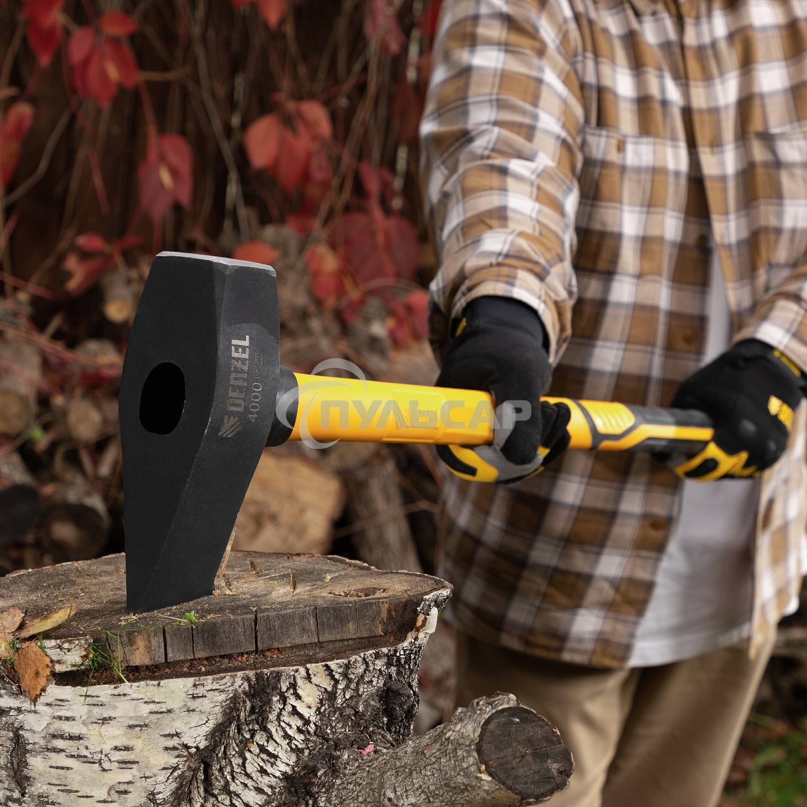 Колун-кувалда 4000 г, кованая, фибергласовая рукоятка c TPR покрытием, 880 мм Denzel