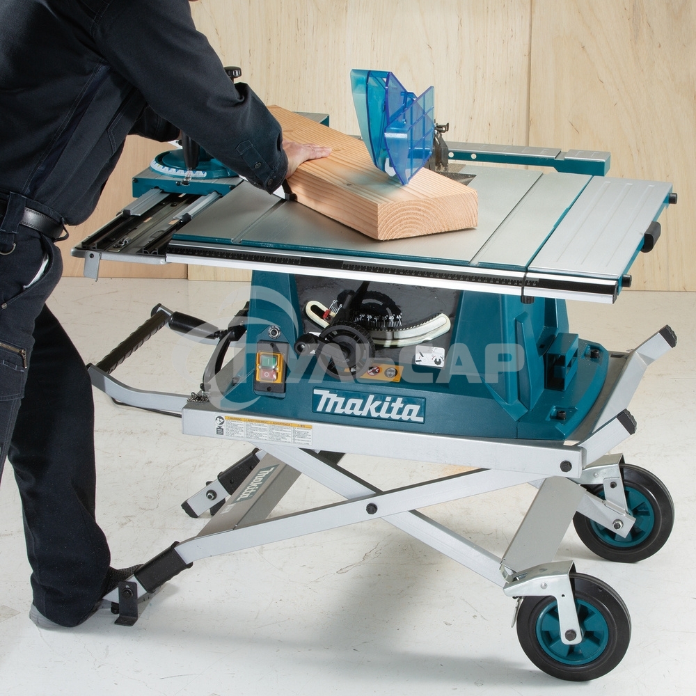 Пила настольная Makita MLT100N