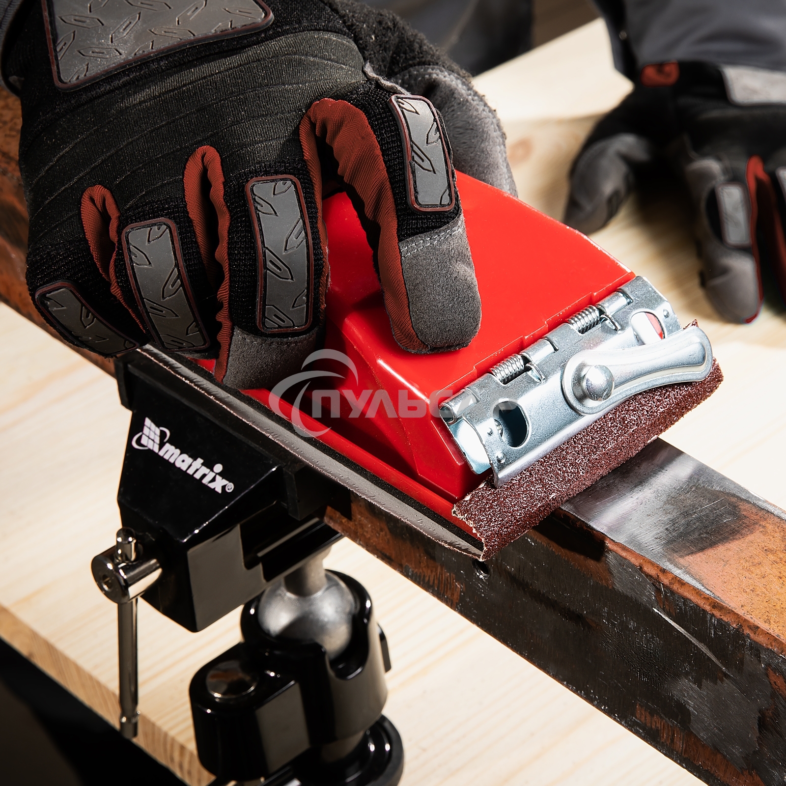 Брусок для шлифования Matrix 160 х 85 мм, пластиковый с зажимами