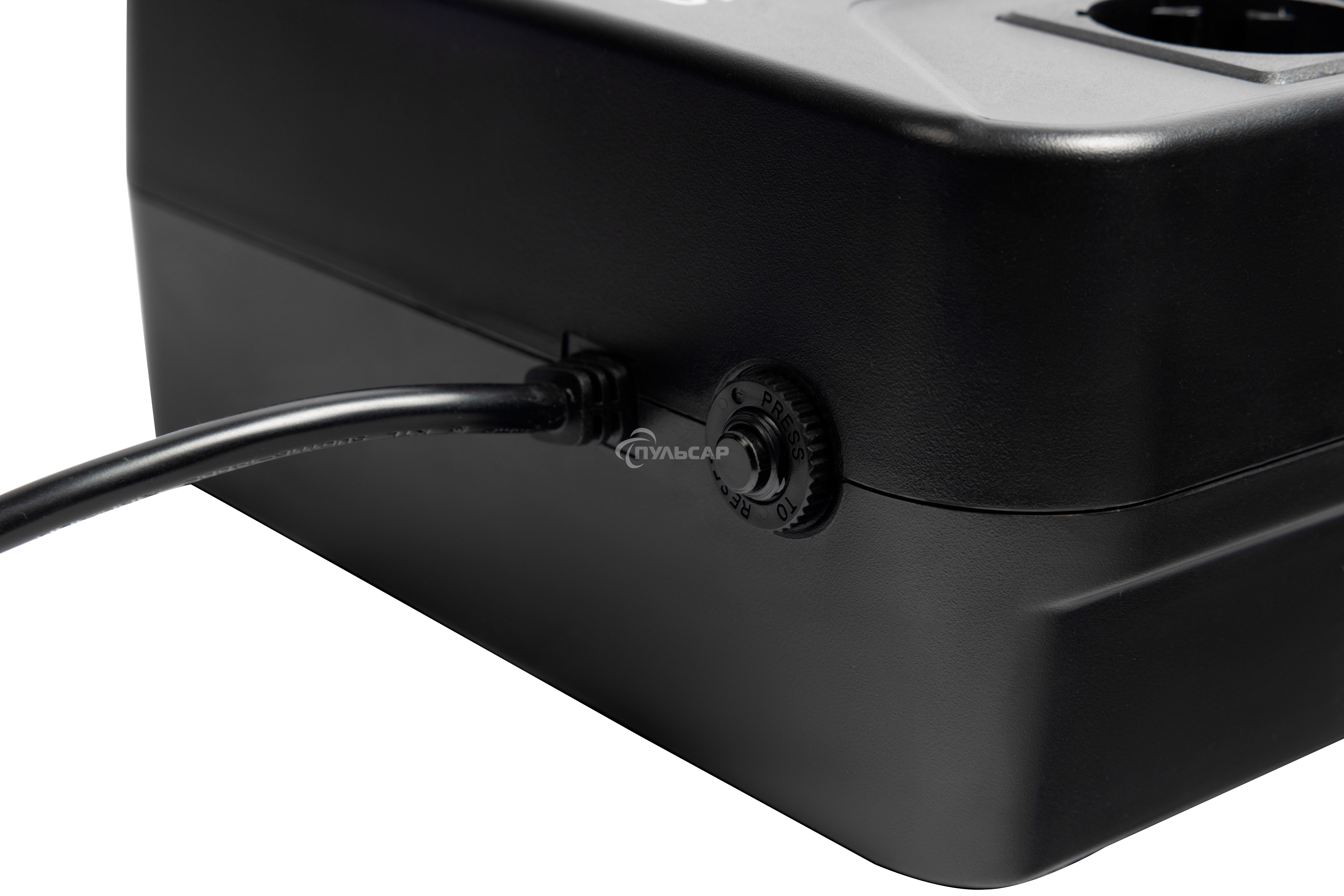 Источник бесперебойного питания SMARTWATT UPS SAFE PRO 800, 800/480 ВА/Вт, напольный/настенный, линейно-интерактивный, LED индикация, Shuko CEE7/4 - 8 шт. (4 шт. с резервным питанием, 4 шт. - сетевой фильтр)