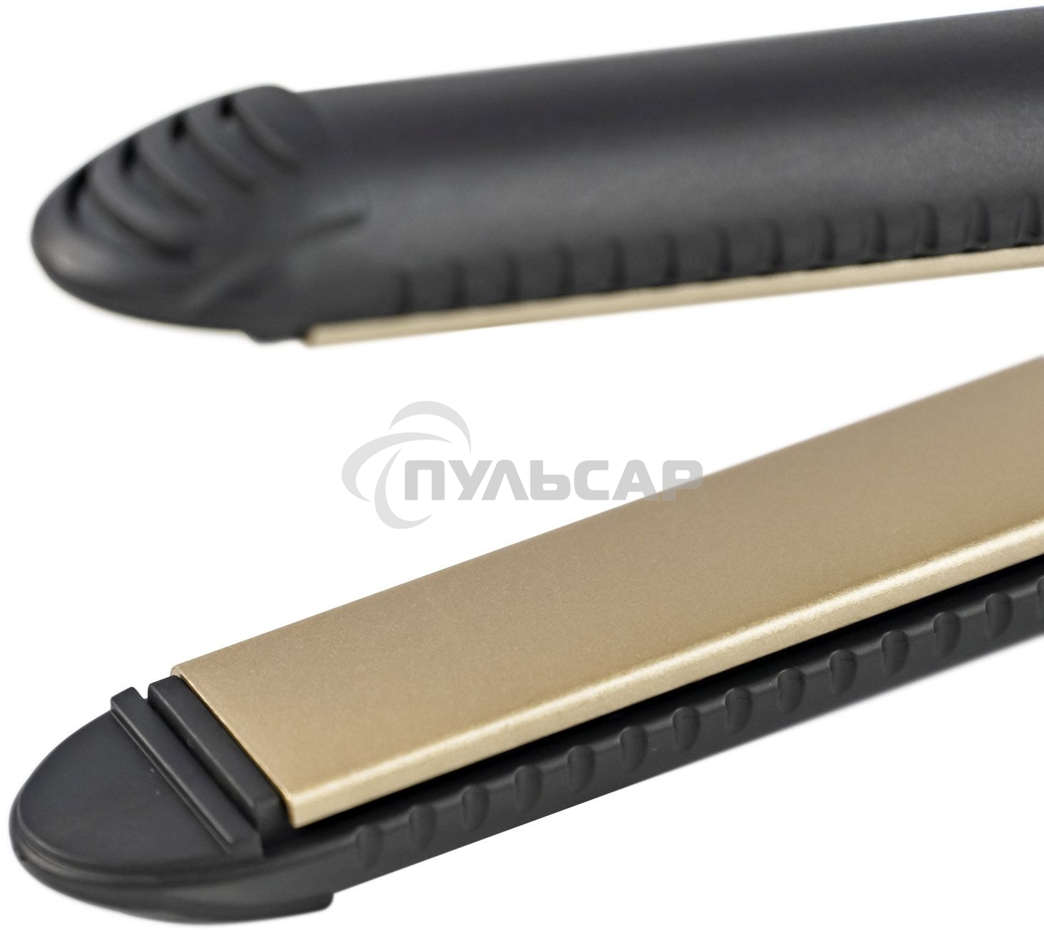 Щипцы для волос Galaxy Line GL 4519, черный, 40 Вт, максимальная температура 180°С, керамическое покрытие поверхностей, индикатор работы, ножка-подставка для обеспечения защиты от нагрева поверхности стола, шнур питания, вращающийся на 360°, подвесная пет