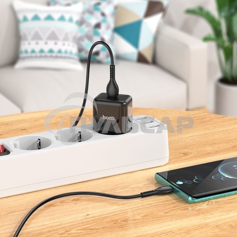 Сетевое зарядное устройство Hoco N32 Glory Black 30W 3A+2A+1.5A (PD+QC+AFC) USB Type-C универсальное черный