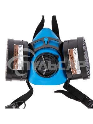 Полумаска изолирующая ИСТОК-300/400 со сменными комбинированными фильтрами А1Р1 Россия