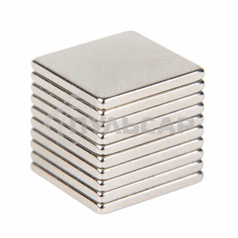 Неодимовый магнит прямоугольник 10х10х1 мм сцепление 0,6 кг (Упаковка 10 шт) Rexant