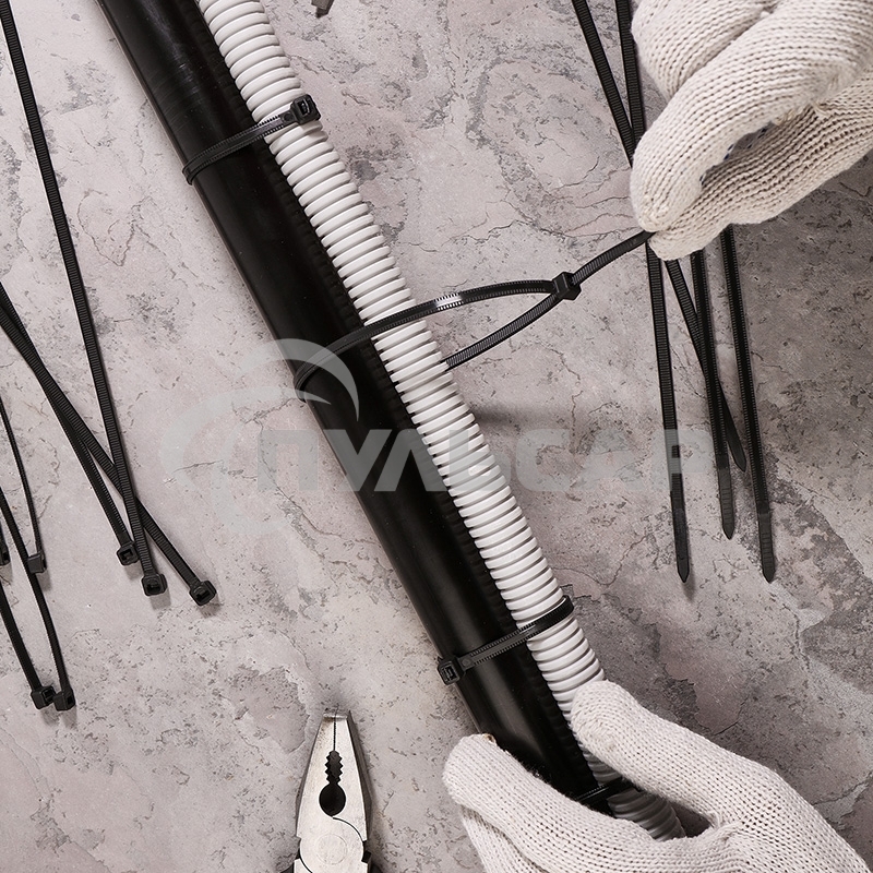 Хомут-стяжкa нейлоновая с тройным замком Rexant 300x4,8 мм, черная, упаковка 100 шт.