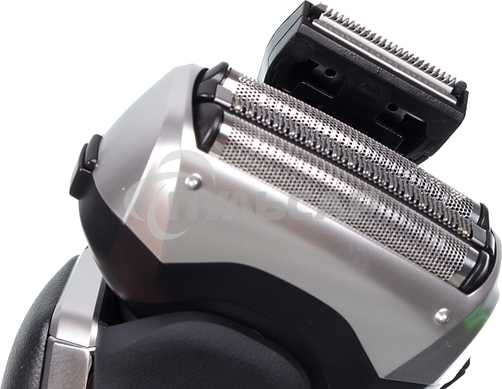 Электробритва сетчатая Panasonic ES-RT77-S520 реж.эл.:3 питан.:аккум. серебристый/черный